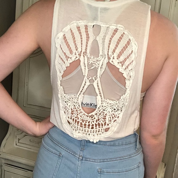 Tops - 💐Lace Skull Back Tank Top